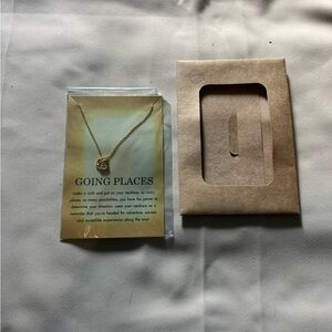 Gold Pendant Necklace